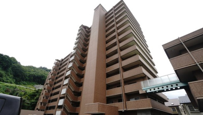 【外観】 | 【上質リフォーム】ヴィラージュ海田緑彩の街東棟9F | 現地（2023年6月29日11：00頃）撮影