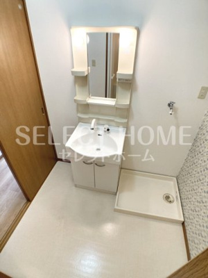 【独立洗面台】 | グリーンシティ竜美Ｍ棟 | 朝の支度にも助かる、独立の洗髪洗面化粧台