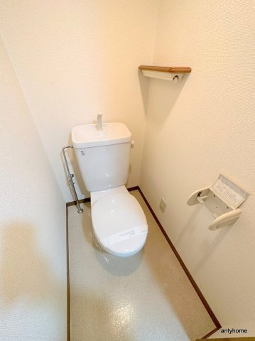 エスリード新大阪第5　仲介手数料無料のトイレ