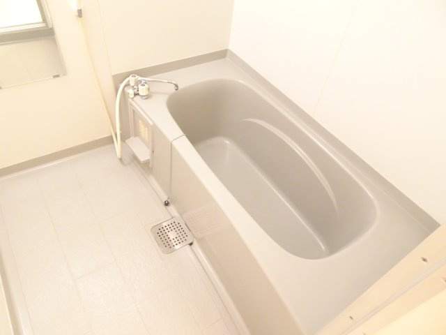 BLOOMの浴室