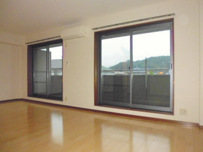 【居間・リビング】 | グランディールA