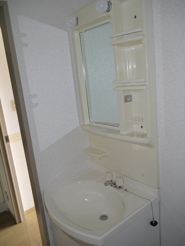 アムール東櫛原の洗面所|使いやすい洗面所です