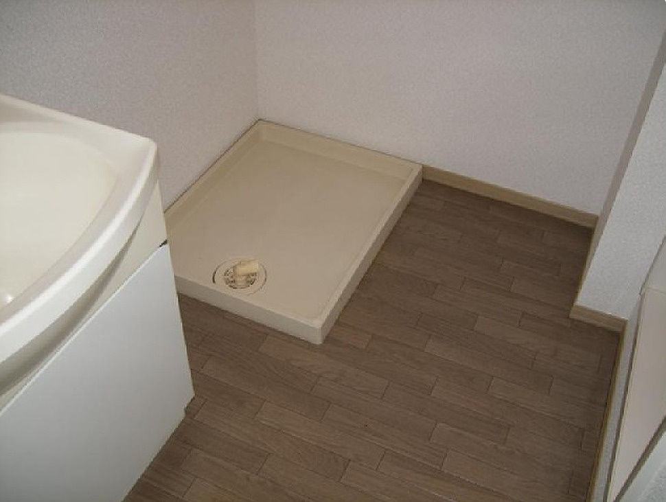 アムール東櫛原の洗面所|広い洗面スペース