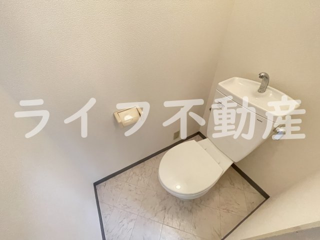 アバハイム西村のトイレ|落ち着いたトイレです
