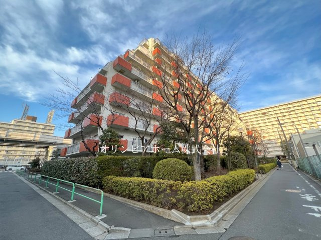 トーカンマンション大島Ｃ棟　11階　角　部屋　ルーフバルコニー付の外観