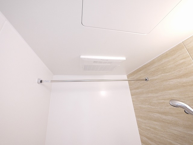 アネモスヒルズ天理Ⅰの浴室|浴室乾燥機