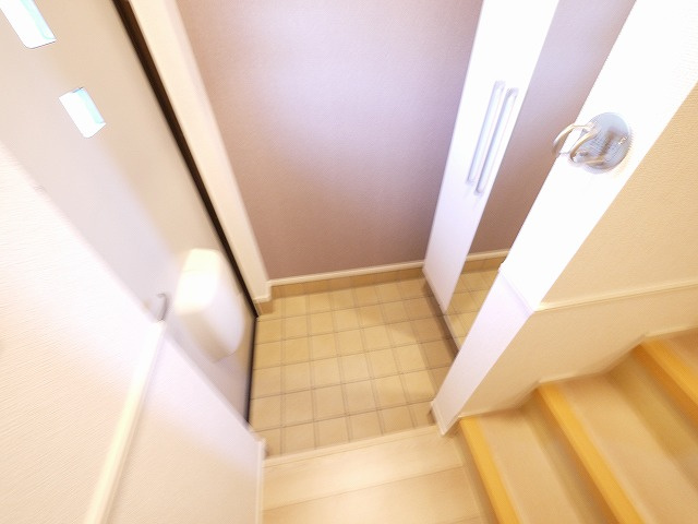 アネモスヒルズ天理Ⅰの玄関|毎日通る玄関はこちらです