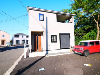 【外観】 | 八街市八街ほ　中古戸建 | 令和4年10月築 JR総武本線八街駅徒歩約9分 オール電化 ４SLDK テレワークルーム・畳コーナー