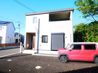 【外観】 | 八街市八街ほ　中古戸建 | 令和4年10月築 JR総武本線八街駅徒歩約9分 オール電化 ４SLDK テレワークルーム・畳コーナー