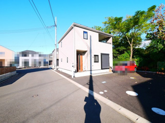 【前面道路含む現地写真】 | 八街市八街ほ　中古戸建 | 令和4年10月築 JR総武本線八街駅徒歩約9分 オール電化 ４SLDK テレワークルーム・畳コーナー
