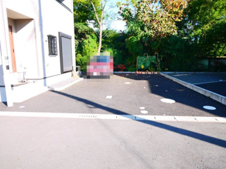 【駐車場】 | 八街市八街ほ　中古戸建 | 令和4年10月築 JR総武本線八街駅徒歩約9分 オール電化 ４SLDK テレワークルーム・畳コーナー