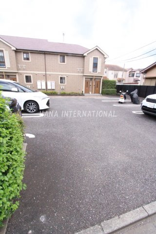 エム・シライトＢのエントランス