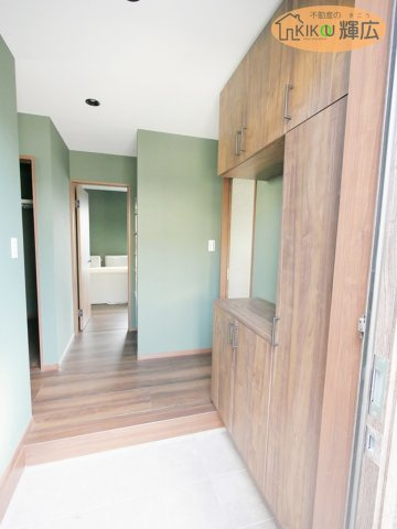 【玄関】 | 明石市二見町福里　中古戸建