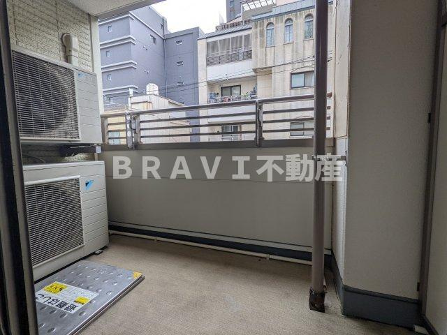 NS上町セブン BRAVI不動産のバルコニー