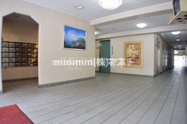 大正メゾンのロビー