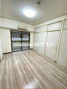 大正メゾンの洋室