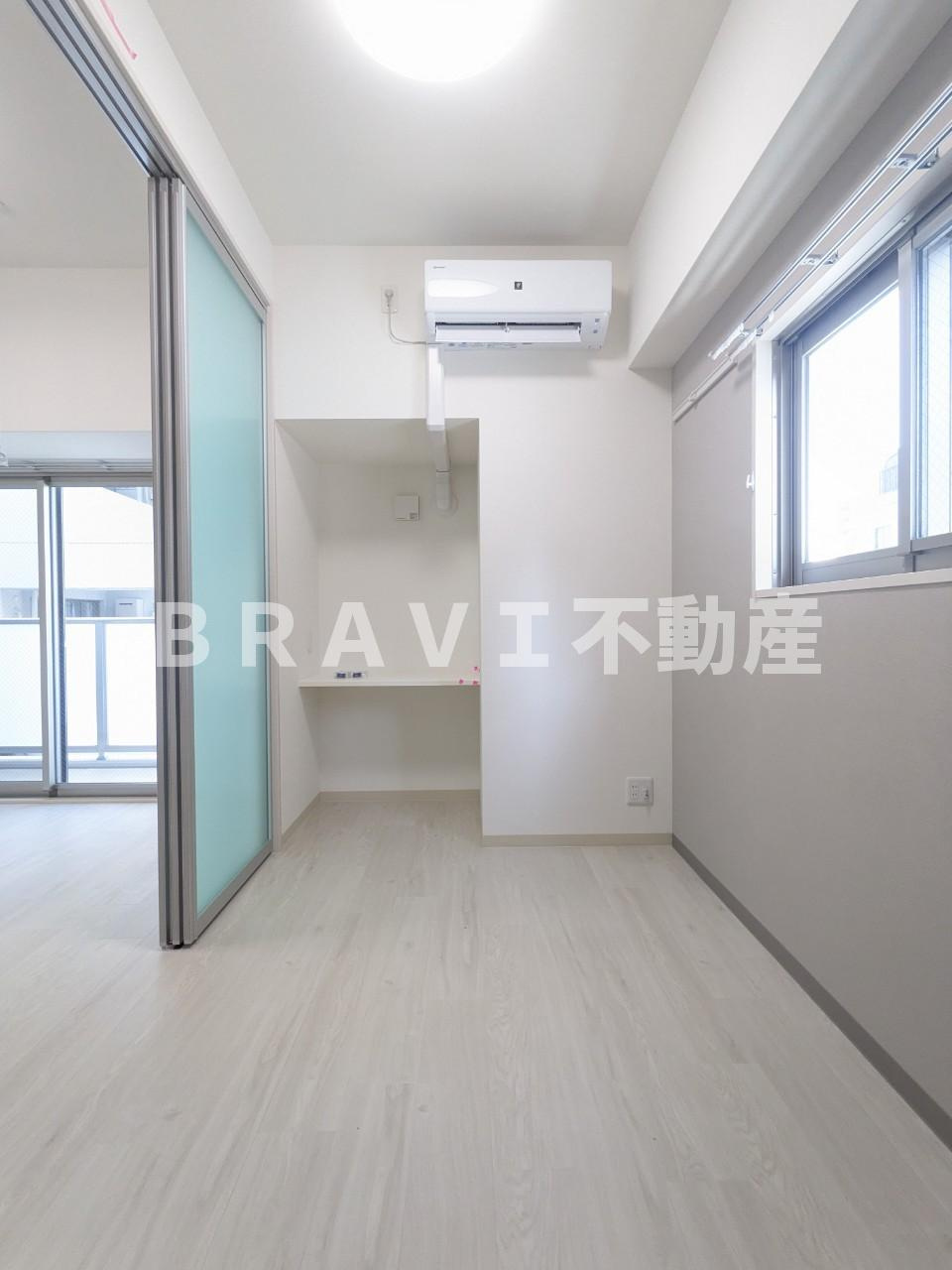 ラフィット松屋町 BRAVI不動産の寝室