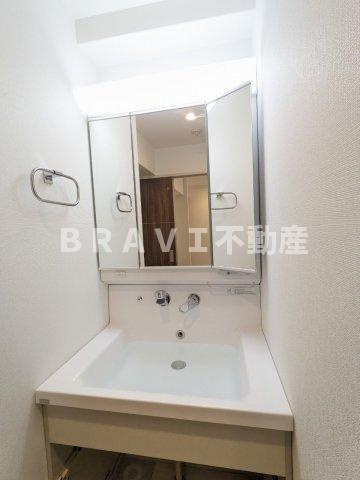 ラフィット松屋町 BRAVI不動産の独立洗面台