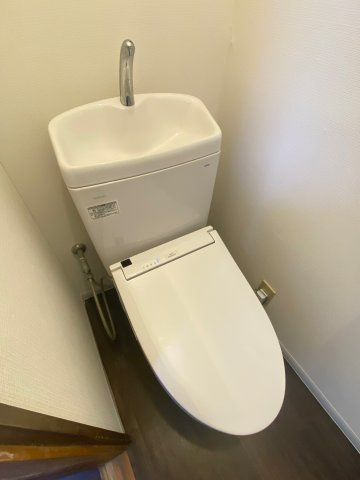 柴又5丁目貸家のトイレ