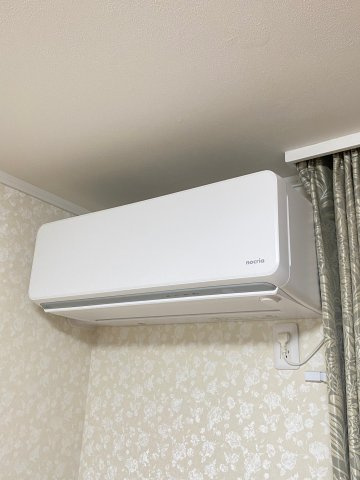 柴又5丁目貸家の設備|2F洋室エアコン