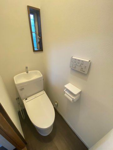 柴又5丁目貸家のトイレ