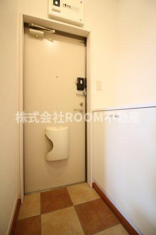 ネストプレイス金田の玄関