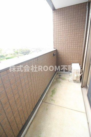 ネストプレイス金田のバルコニー