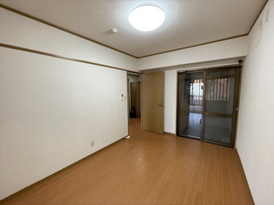  | メゾンイーストロード