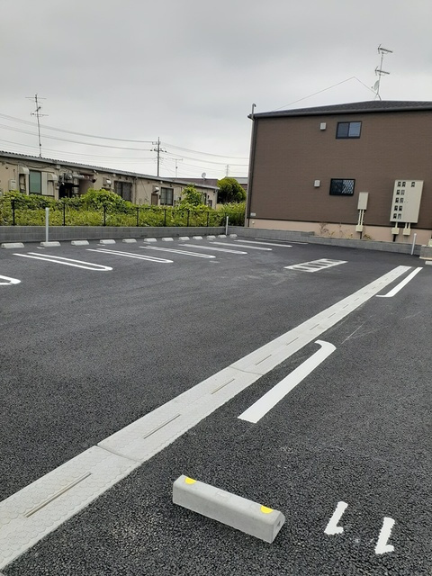 ヴィラヴェント・Ｓｉの駐車場