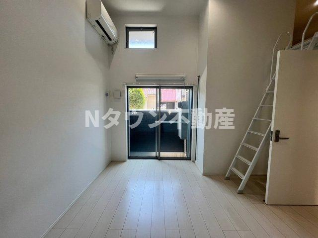 【居間・リビング】 | リブルゾン | ゆったりとした居間です