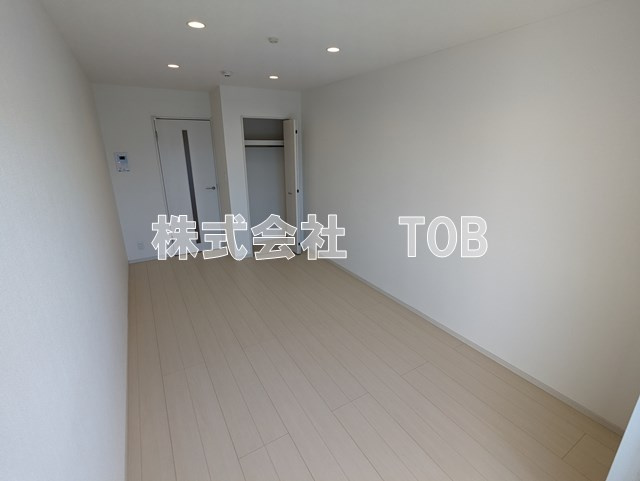 【居間・リビング】 | リブリ・菊野台 | 7.7帖※クリーニング中の写真※