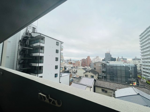 メロディーハイム緑橋弐番館の展望|バルコニーからの展望です。