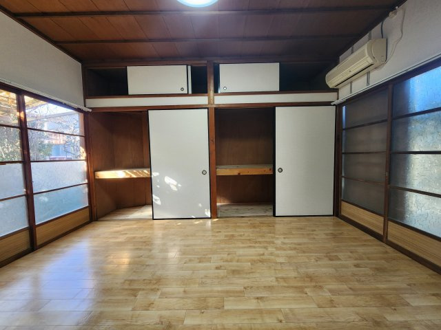 常滑市小林町戸建ての洋室