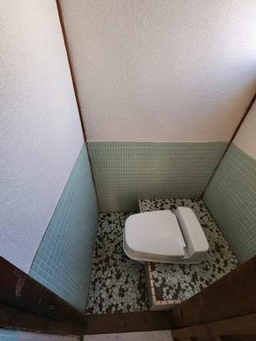 常滑市小林町戸建てのトイレ