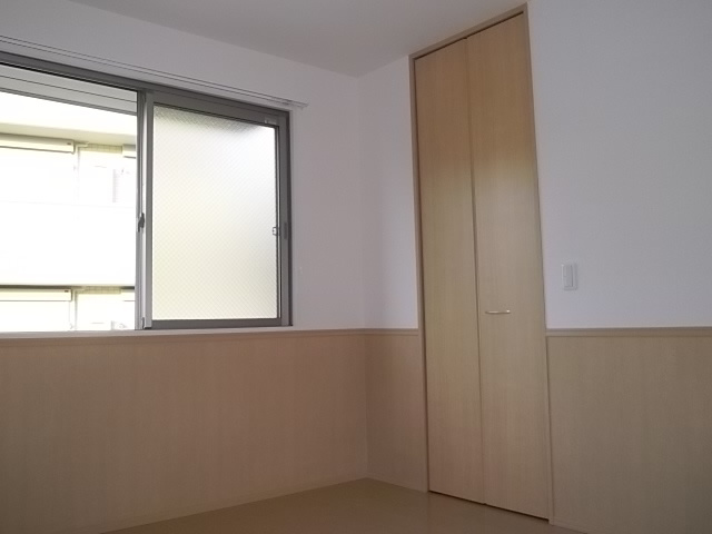 クレール I棟の洋室