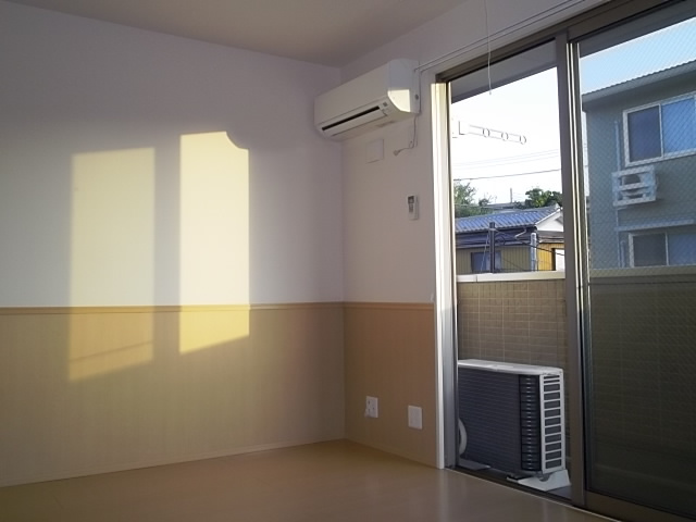 クレール I棟の洋室