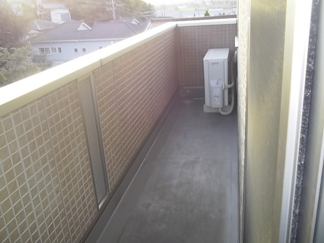 クレール I棟のバルコニー