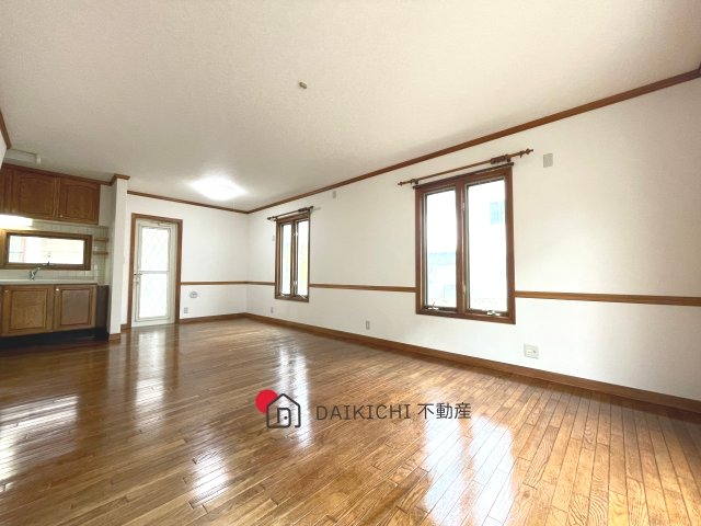 【居間・リビング】 | 熊谷市瀬南　中古戸建