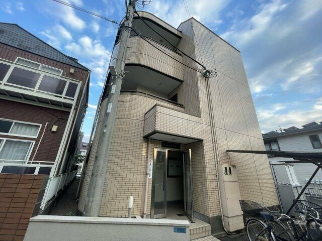 メゾンアンパーのその他