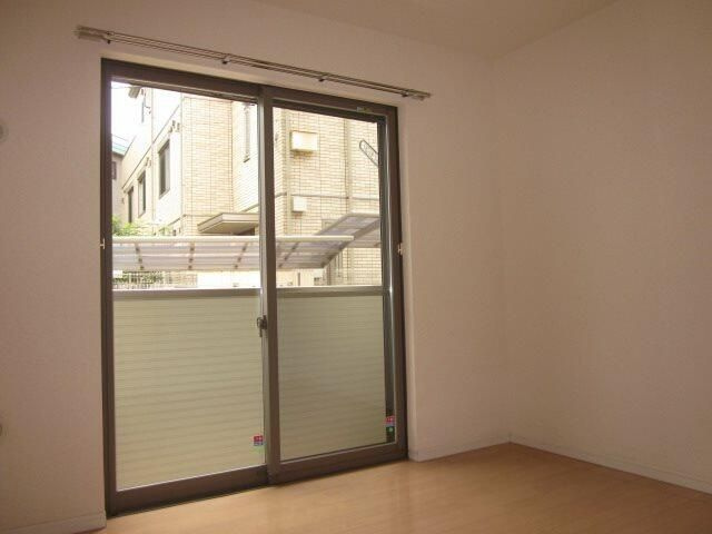 フォセットの寝室|２面彩光です♪