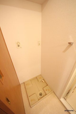 ウィスタリア京橋　仲介手数料無料の内装