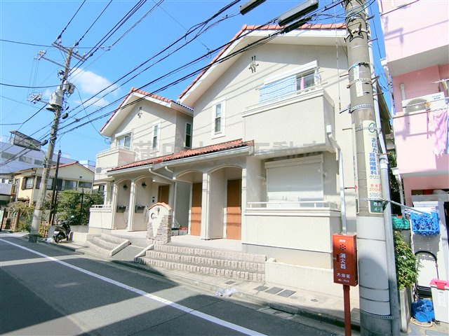 ツインピークスの外観