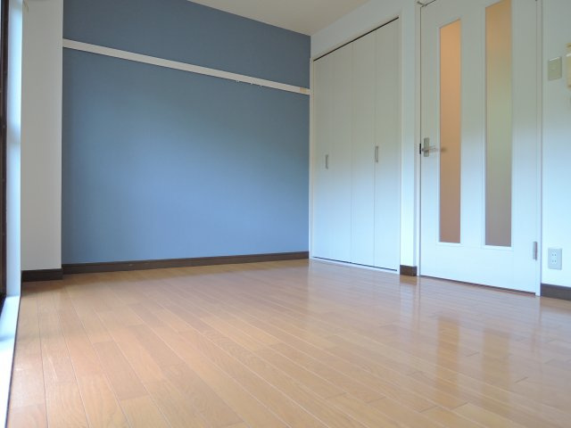 【居間・リビング】 | ヴィラ・コジュカ | 同マンション別部屋