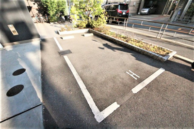 【駐車場】 | トレヴァンス梅田