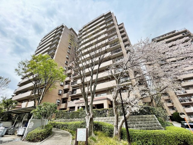 ブルーライン「仲町台」港北ファミールハイツ6号棟の画像