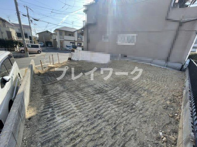 【前面道路含む現地写真】 | 土師小・道路幅6ｍ・建築条件なし・更地渡し・堺市中区土師町５丁 | 前面道路含む現地写真です