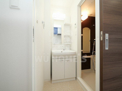 【その他】 | Luxe新大阪西 | 脱衣スペースもあります