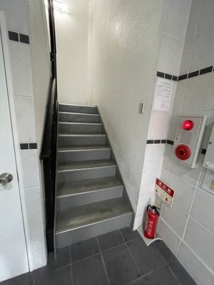 【その他共用部分】 | パイン上新庄 | 共用部分の階段です