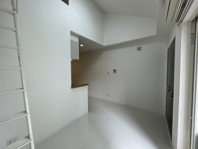 【居間・リビング】 | パイン上新庄 | 使いやすい居間です