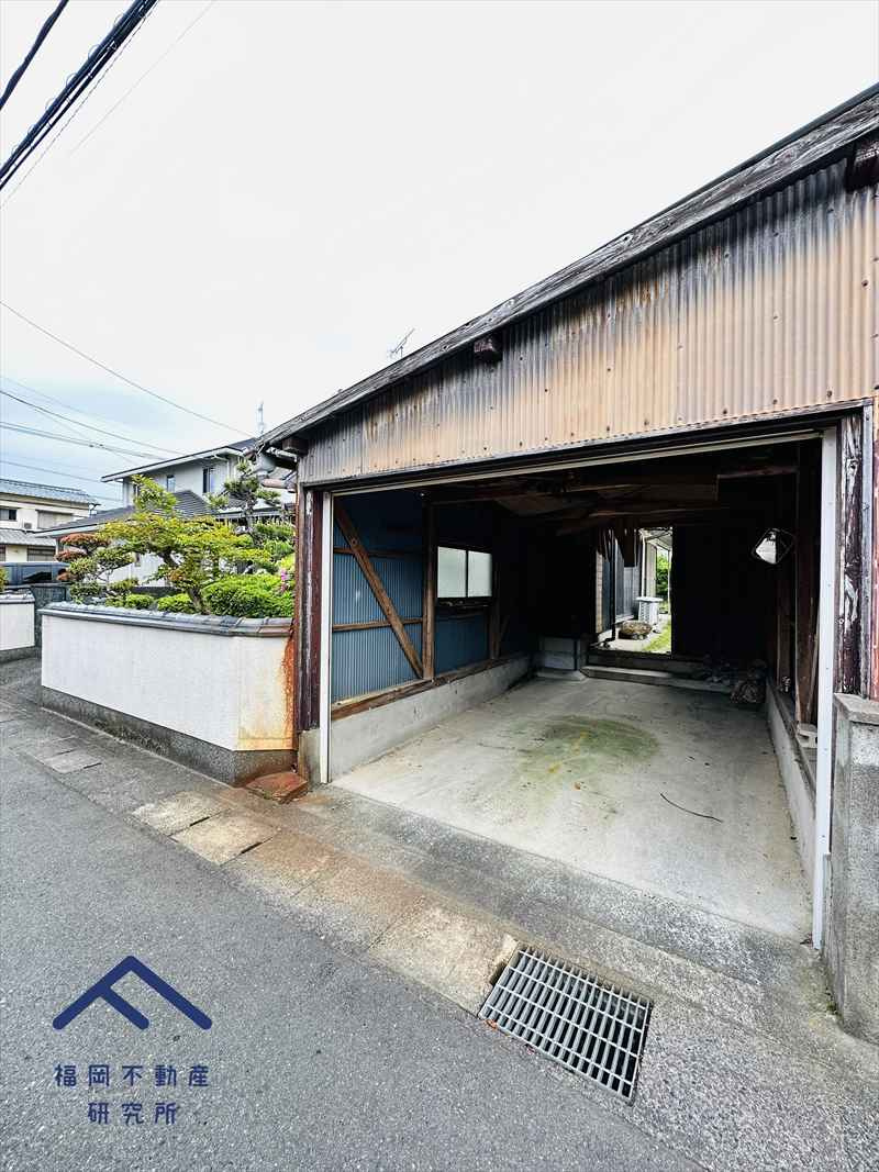 太宰府市青山２丁目　戸建ての駐車場